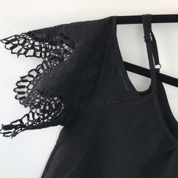 NWT Ellison black off the shoulder dress - Picture 3 of 8